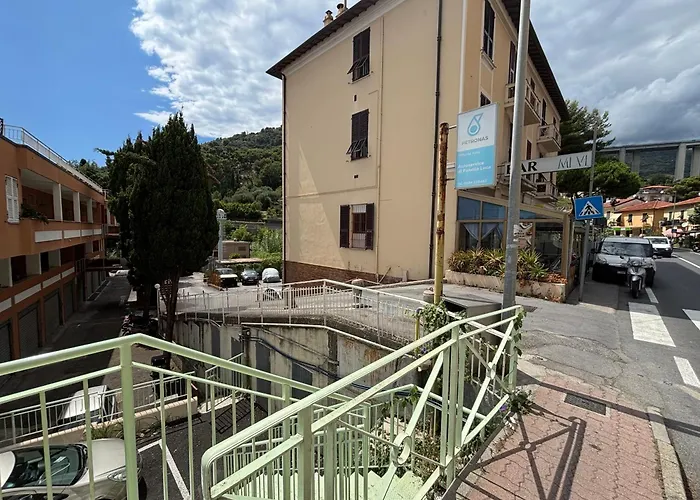 Flowers&sea Ventimiglia